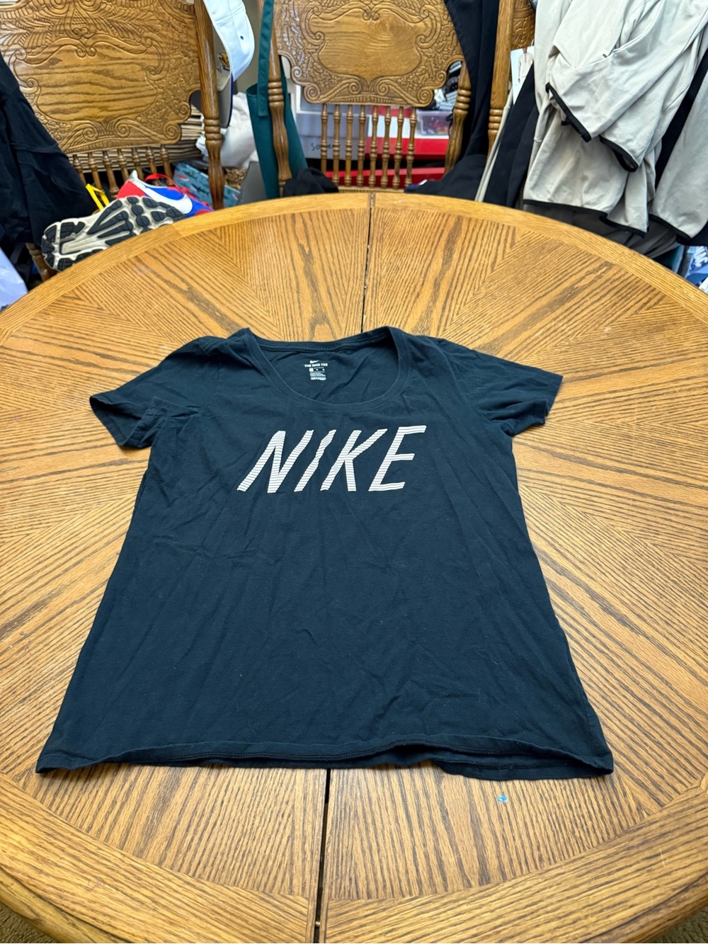 Nike Women’s Black Short-Sleeve Logo Tee